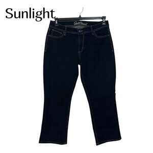 Old Navy Womens Sweetheart Mid-Rise Capri Jeans Size 10 Regular Dark Blue Denim